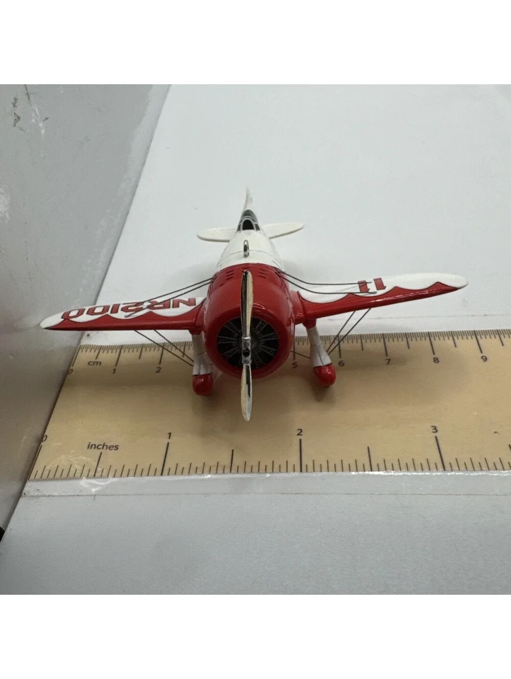 Hallmark Keepsake Ornament Gee Bee R-1 Super Sportster Sky's the Limit 2001